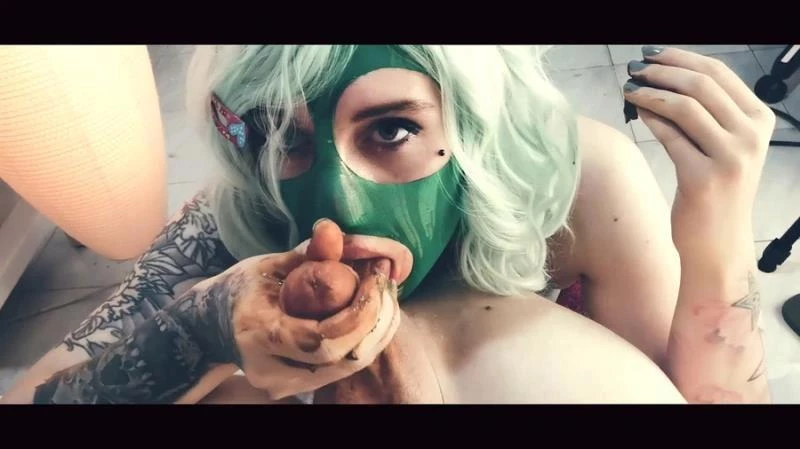 Scat Eat And Shit Sucking By Top Babe Betty - The Green Mask 2024 [1920x1080]